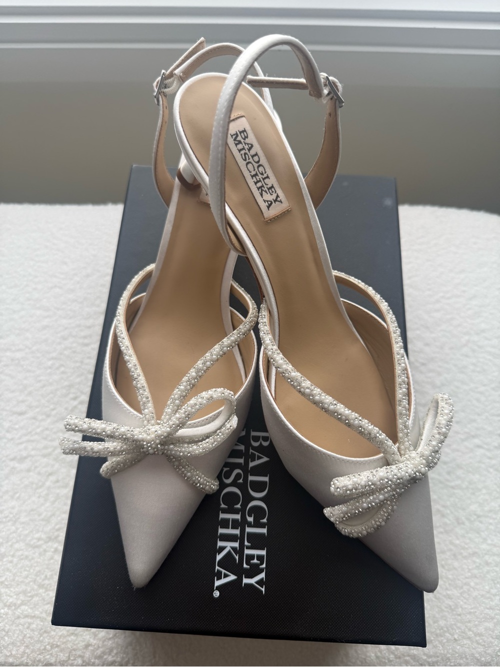 PRISTINE Badgley Mischka Angelina Pearl-Embellished Slingback Heels - Size 9
